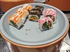-龍歌自助小火锅(市南金茂湾店)