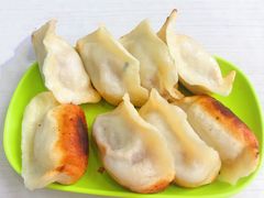 -珊珊小笼馆(仙霞路店)
