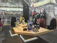 -Hopo Snow 城市滑雪空间(来福士广场购物中心店)