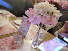 -樱花里音乐餐吧·牛扒椰子鸡(东圃店)