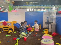 -开心哈乐亲子乐园(东森时尚百货店)