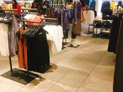 -ZARA(世贸天阶店)
