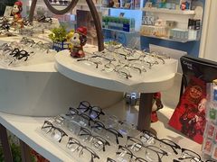 -一代眼镜·蔡司配镜(浦东大拇指广场店)