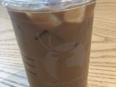 -瑞幸咖啡(艺树家工场店)