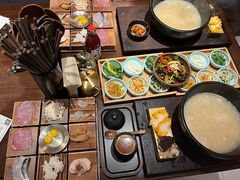 -银米·云南传统过桥米线(双廊黑金冠店)