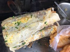 -正宗杂粮煎饼香软鸡蛋饼
