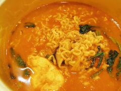 辛拉面-喇喇排骨火锅·传统韩式脊骨汤(望京西园总店)