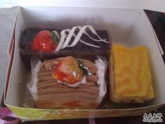 各种蛋糕-皇后饼店(财富广场店)