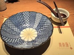 -荣家黄鱼面(前滩太古里店)