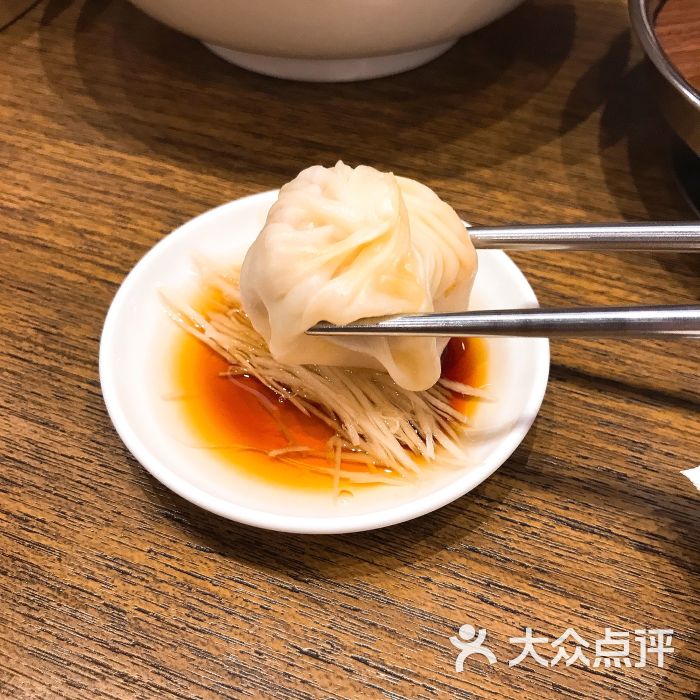 鼎泰丰(台中店)蟹黄小笼包图片 - 第4张