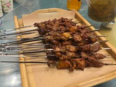 -老钟家烤羊排·敦伊阁清真餐厅胡羊焖饼