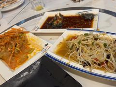 -哈尔滨烧烤·山河村铁锅炖(交大店)