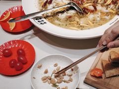 -渔语鱼酸菜鱼新川菜(来福士店)