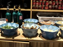 -牛串门串串香(东直门簋街总店)