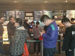 -星巴克臻选(周浦万达店)