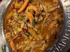 牛蛙煲-胖哥俩肉蟹煲(福州仓山爱琴海店)