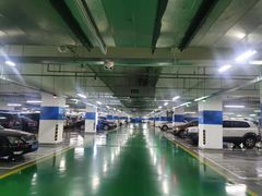 -北京财富中心-停车场