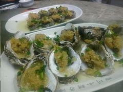 -四川小胡子海鲜(丁村万人海鲜广场店)