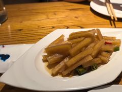 -苹果树下艺术餐厅(宋庄店)