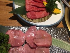 -炼火烤肉店