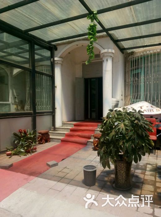 梵谷造型全国连锁(鸿泰花园别墅店)-图片-天津丽人-大众点评网