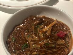 沙蒜烧豆面-新荣记(BFC外滩金融中心店)