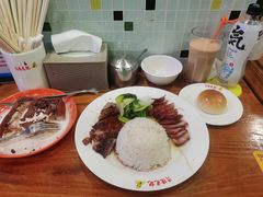 双拼饭-澳门陈光记烧味饭店(南京德基广场店)