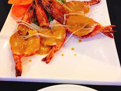 -Neary Khmer Restaurant
