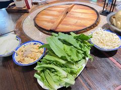 -印象老灶台三下锅·湘西本土原味菜(天门山索道店)