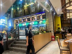 -黄泥岗·地道湖北菜(奥特莱斯店)