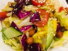 大拌菜-湘肠香火锅店(团结湖店)