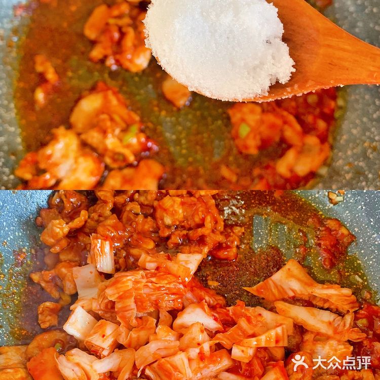 超下饭的辣白菜炒五花肉，好吃到流泪。