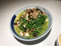 上汤豆苗-北院·果木烤鸭·25年东北菜(创意产业园店)
