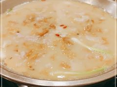 -老来福·非遗酸汤兔(凯旋路店)