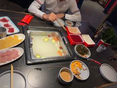 -渝水岸·鲜货火锅(新村7店)