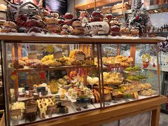 焦糖牛角包-PAPER STONE BAKERY(天环店)