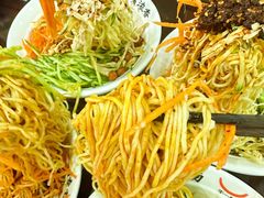 -牛一嘴·兰州牛肉面·大盘鸡(财富中心店)