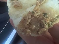 -李与白包子铺(桐梓林店)