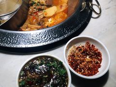 -左庭右院鲜牛肉火锅(浦江欢乐颂店)