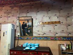 -鱼窝棚柴火铁锅炖(富山屯店)