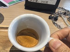-LAVAZZA拉瓦萨咖啡(中航城君尚购物中心店)