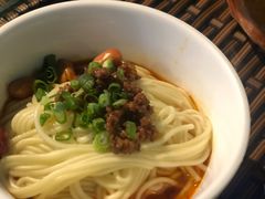 -铜锣湾·有麝自然香(渝北财富中心店)