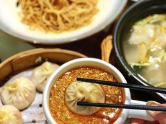 -馋三尺蟹粉小笼(人民广场店)