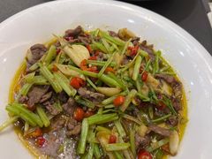 -香山湖家家宴(中山陵店)