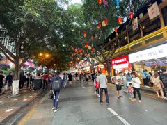 -八一路好吃街(雨田商务大厦店)