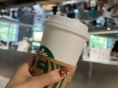 -星巴克(杭州湖滨银泰E区店)