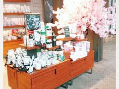 零售区-星巴克臻选(广州高德置地秋广场店)