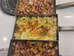 -老东镇啤酒屋海鲜加工·蒸汽海鲜·海鲜烧烤(台东店)