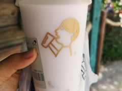 生打椰椰奶冻-喜茶(迪士尼小镇·平行宇宙店)