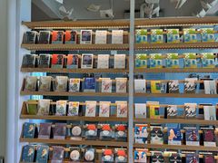 -猫的天空之城概念书店(北戴河蔚蓝海岸店)
